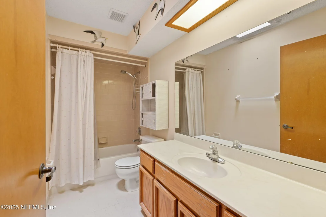 Photo of 2658 APACHE Court