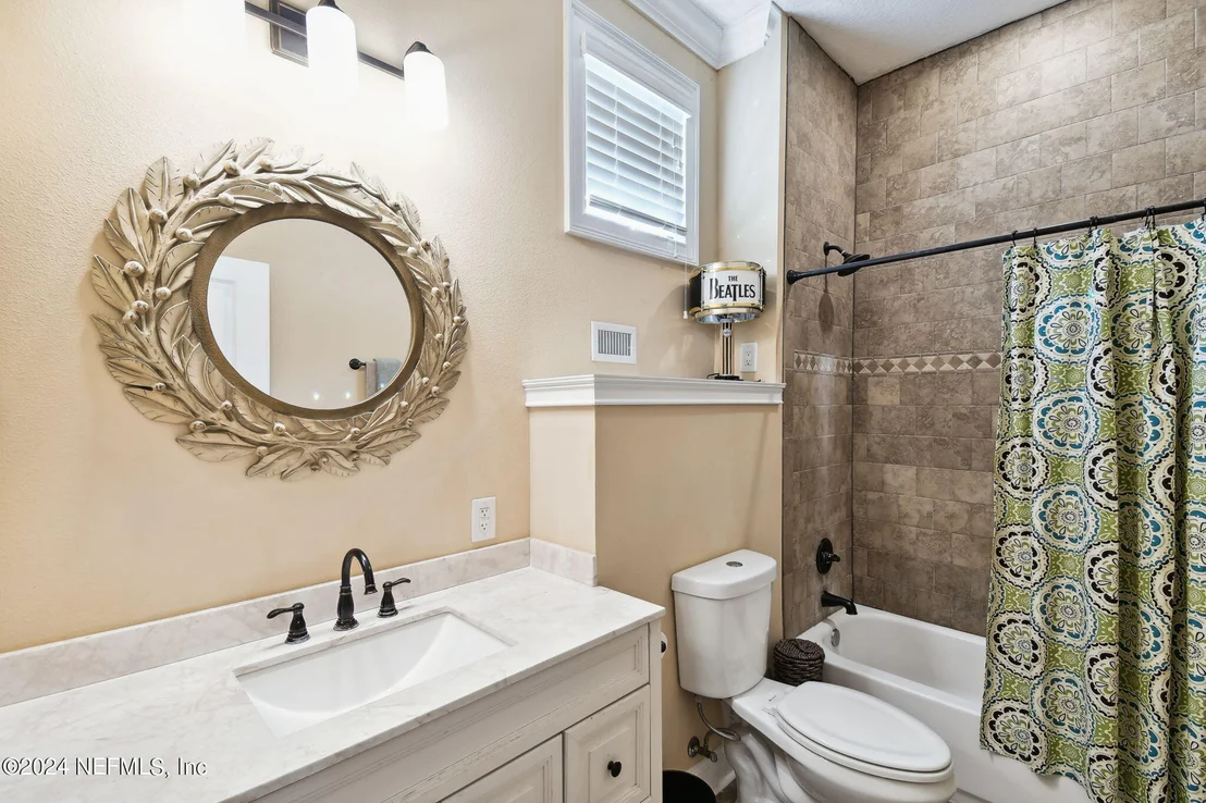 Photo of 274 DEERFIELD GLEN Drive