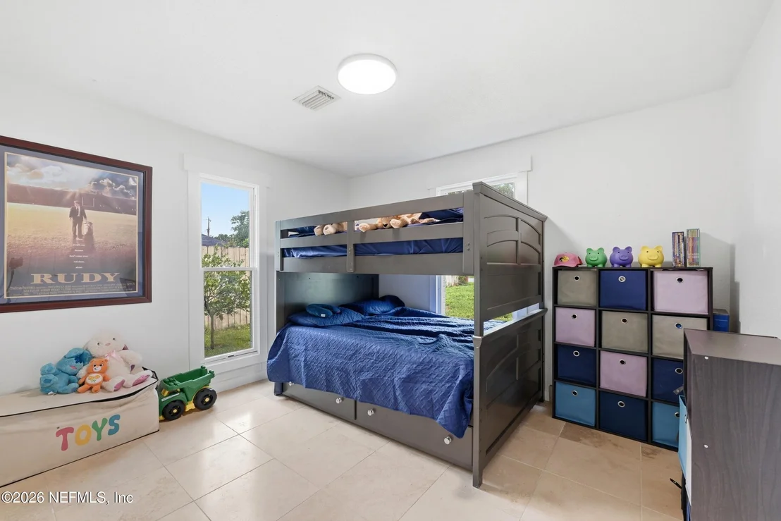 Photo of 276 HARBOR Drive