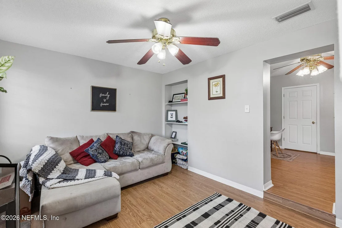Photo of 6227 TEMPLE Road