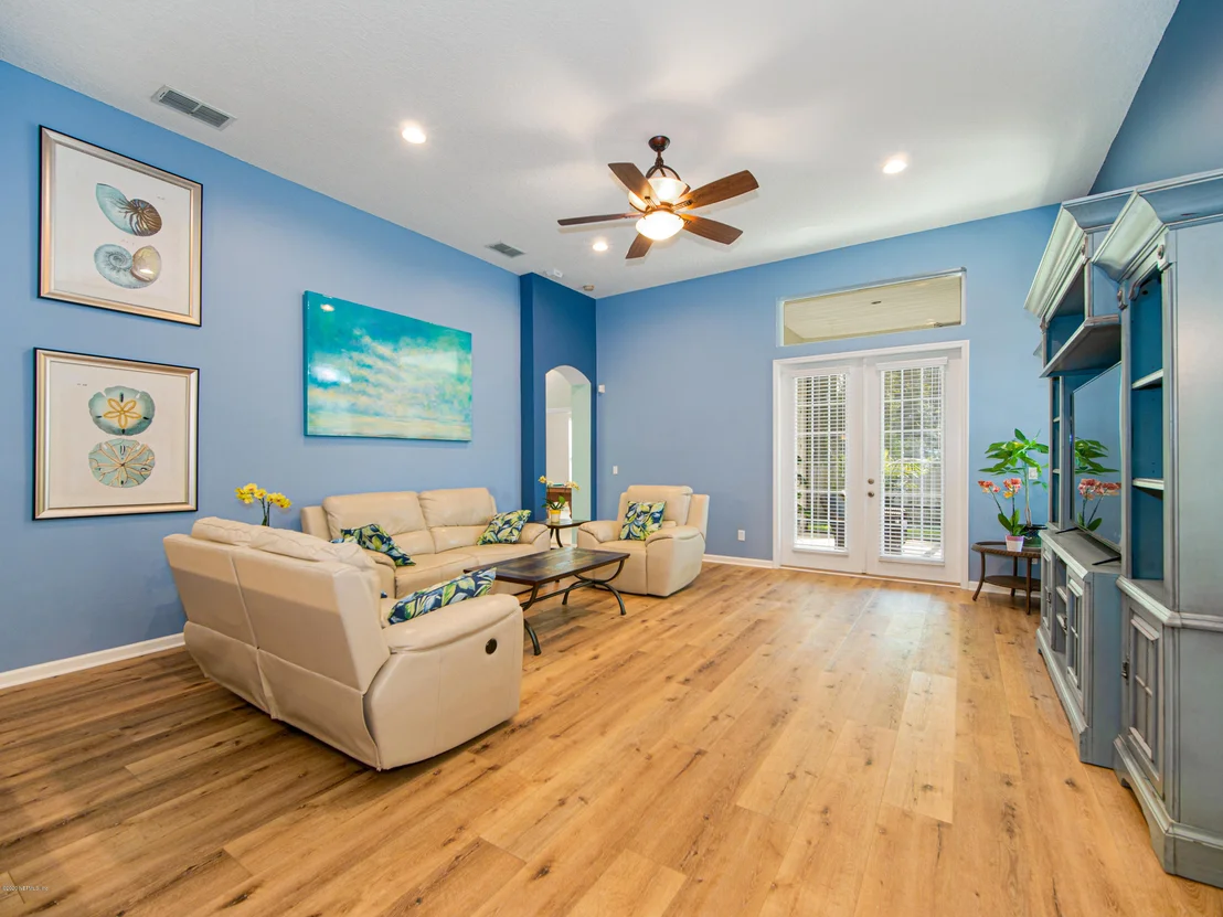 Photo of 14338 BIG SPRING Street