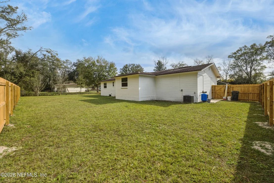 Photo of 8249 PASCHAL Street