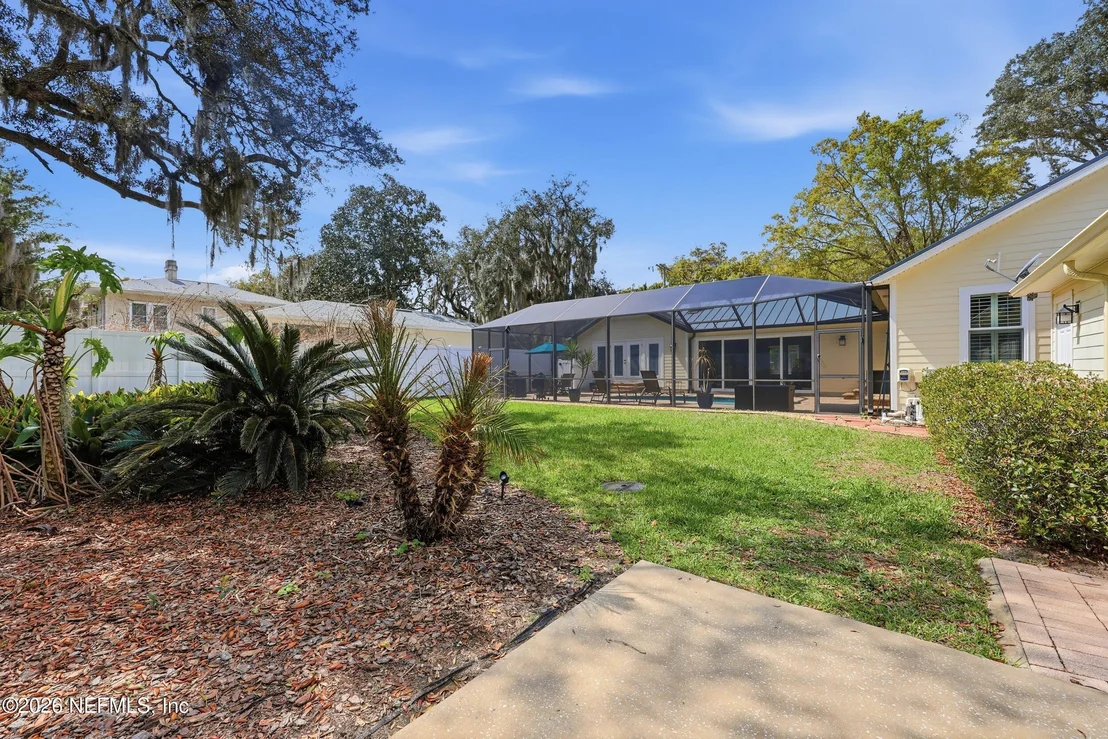 Photo of 17 SYLVAN Drive