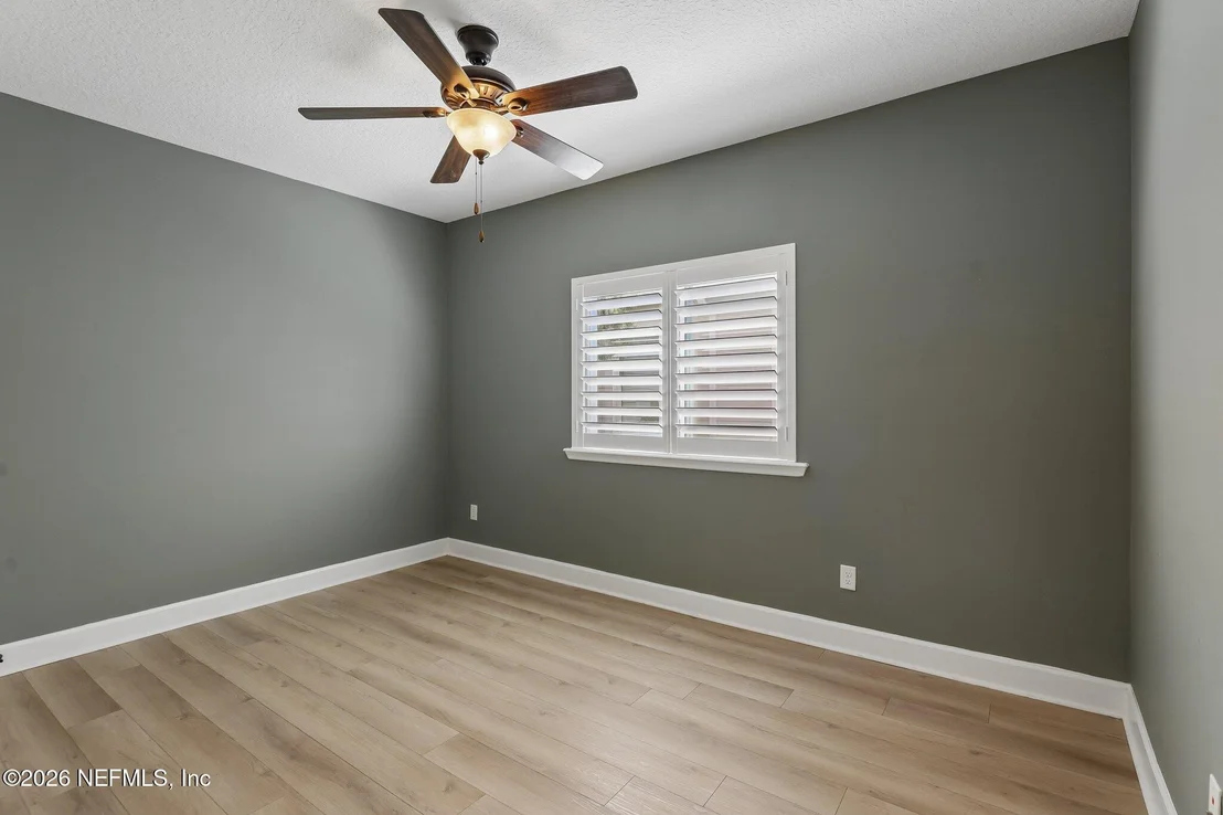 Photo of 122 PINE MANOR Drive