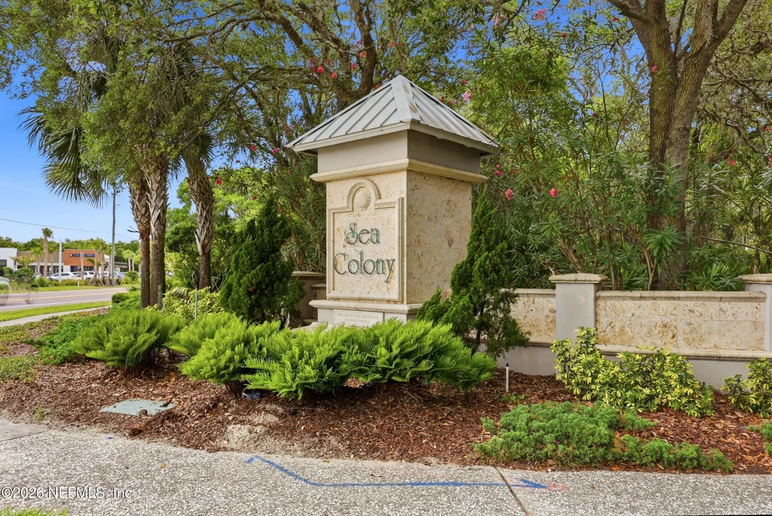 Photo of 688 OCEAN PALM Way
