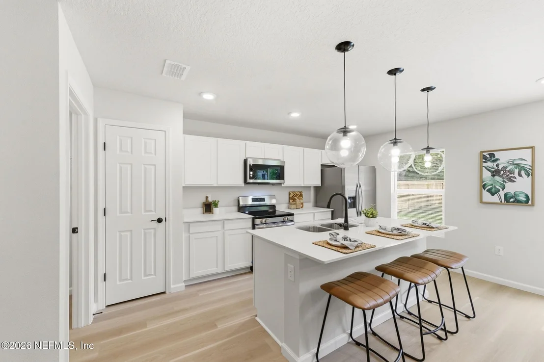 Photo of 2356 BROOKLYN Road