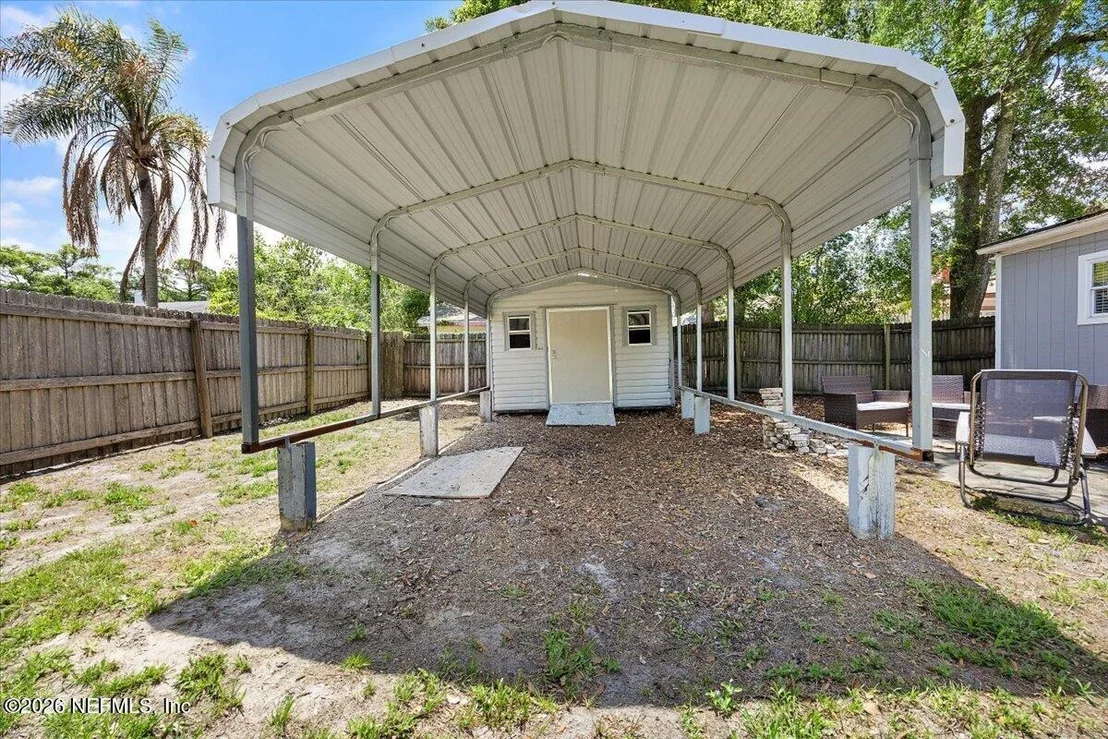 Photo of 1503 PERSHING Road