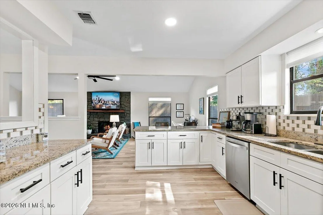 Photo of 3553 DOCKSIDER Drive S