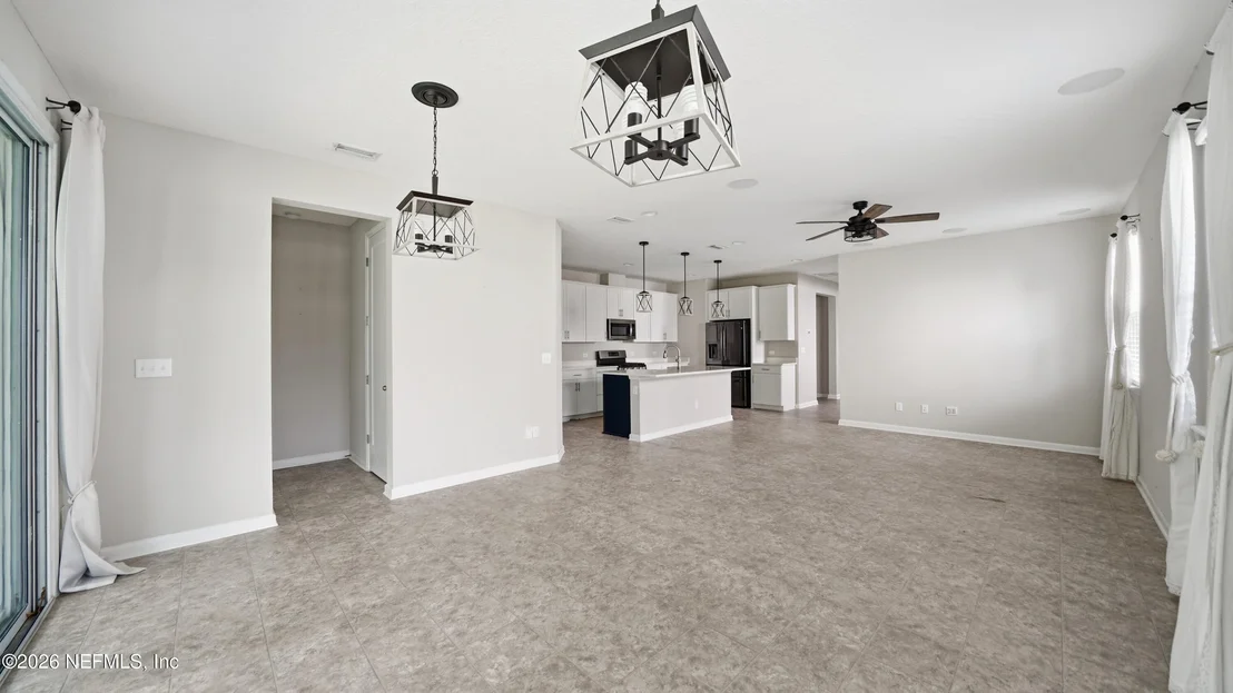 Photo of 1937 AMBERLY Drive