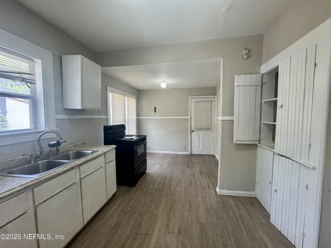 Photo of 2972 DIGNAN Street