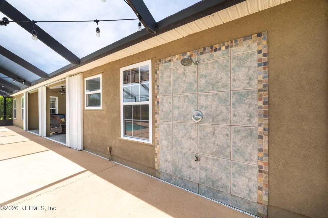 Photo of 8200 MORRISON Road