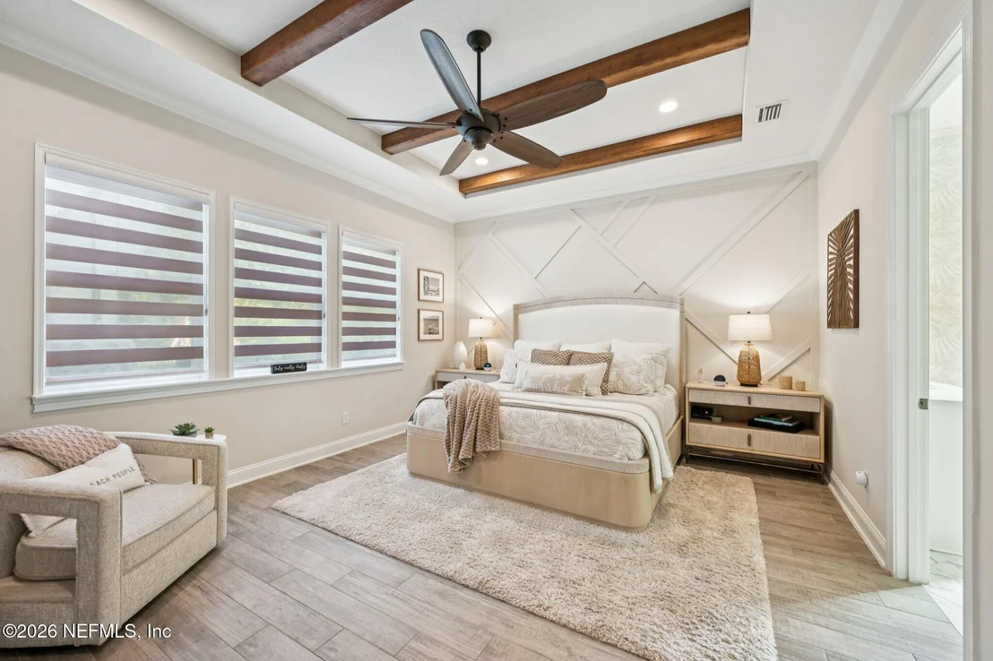 Photo of 32 HIGH OAKS Place