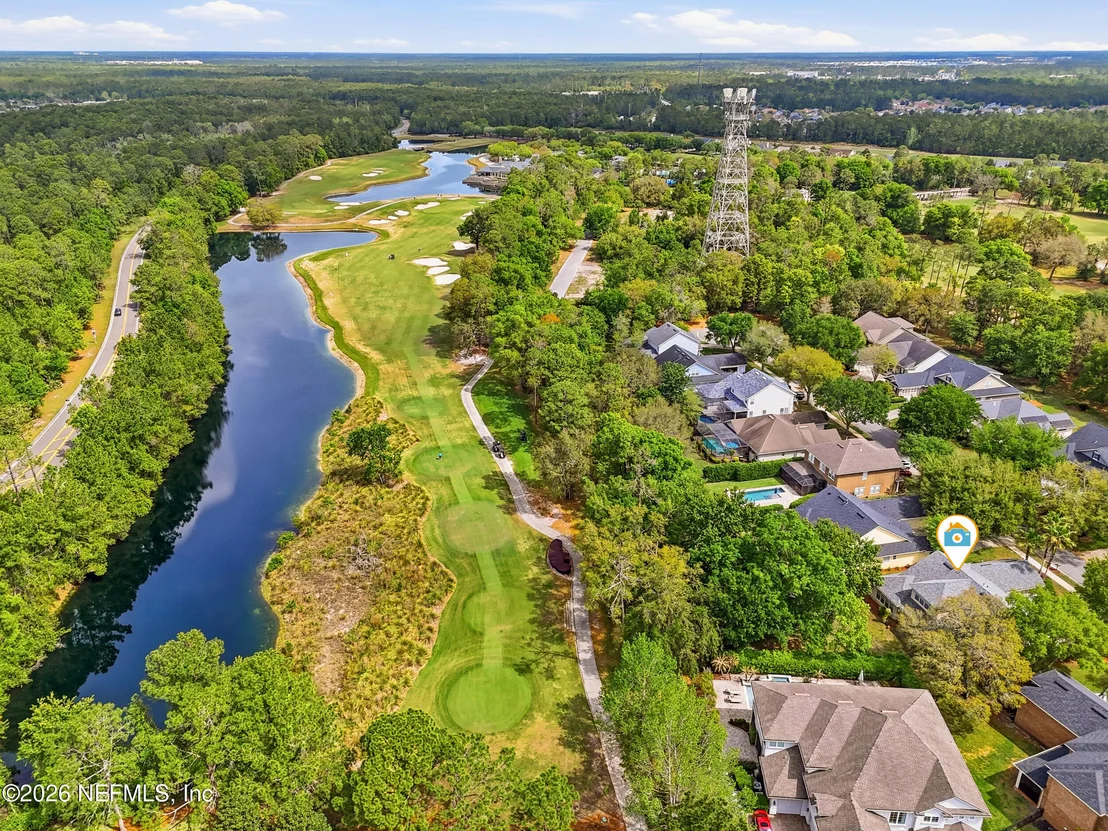 Photo of 907 BROOKHAVEN Drive