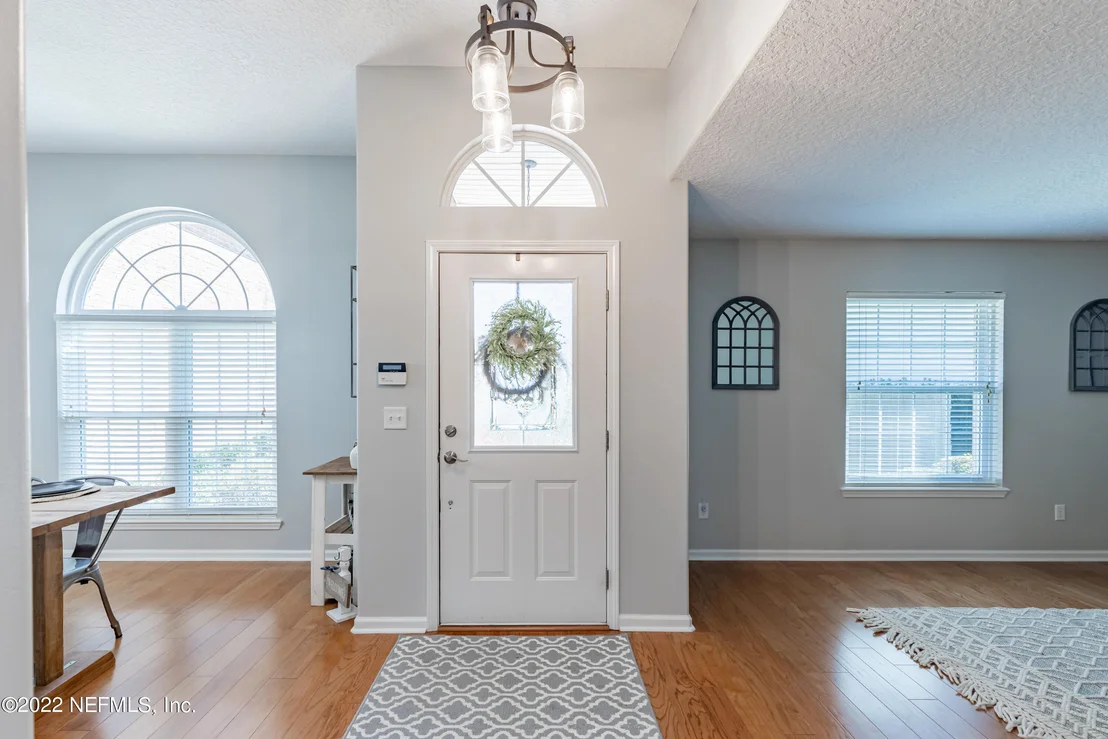 Photo of 4079 EDGELAND Trail