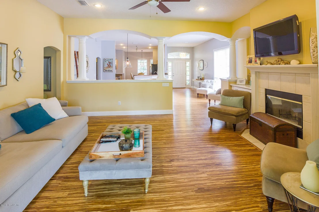Photo of 616 BONAIRE Circle