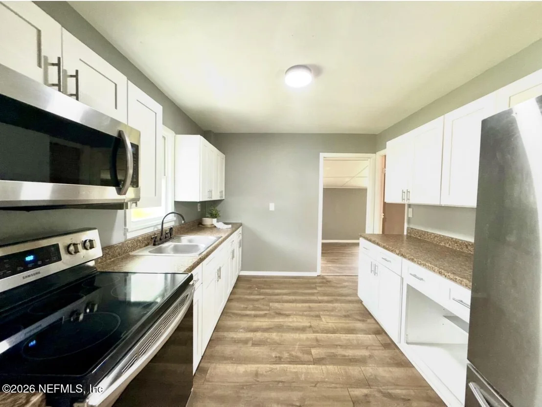 Photo of 5514 GREEN FOREST Drive