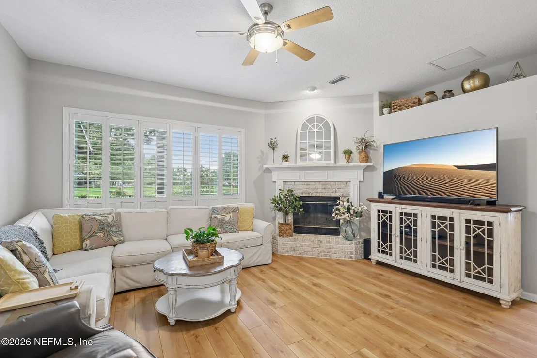 Photo of 1588 RIVERTRACE Drive