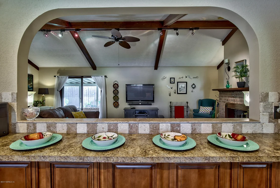 Photo of 10679 HAMPTON Road