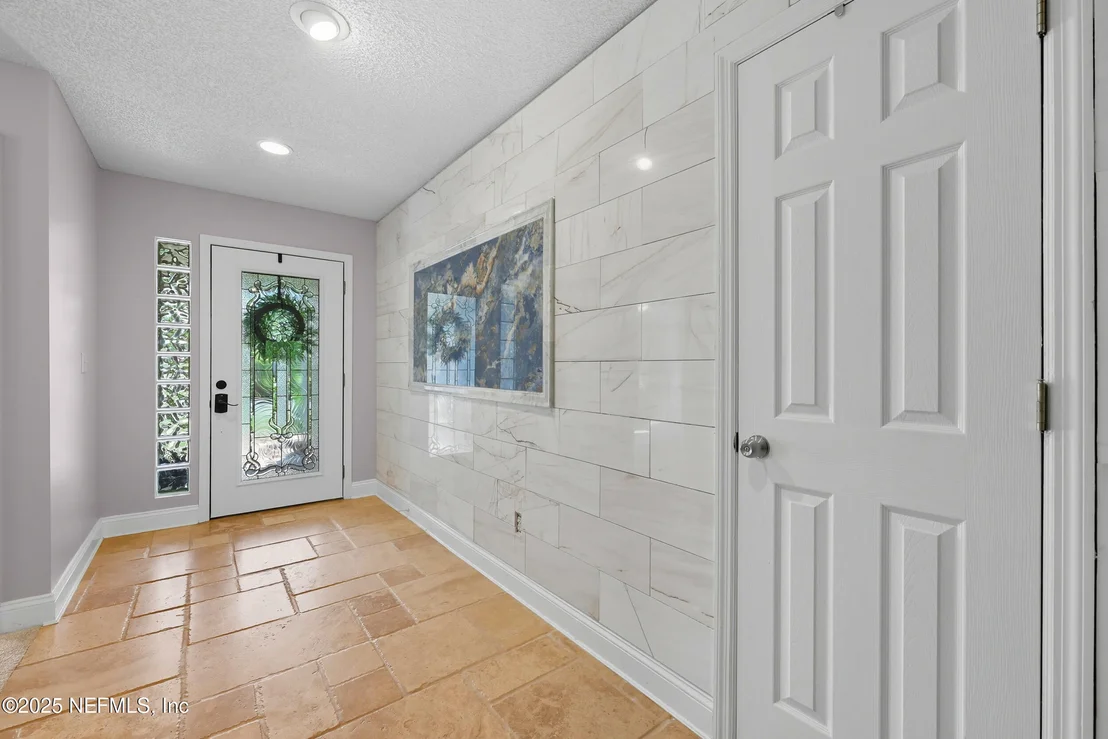 Photo of 1837 WESTON Circle
