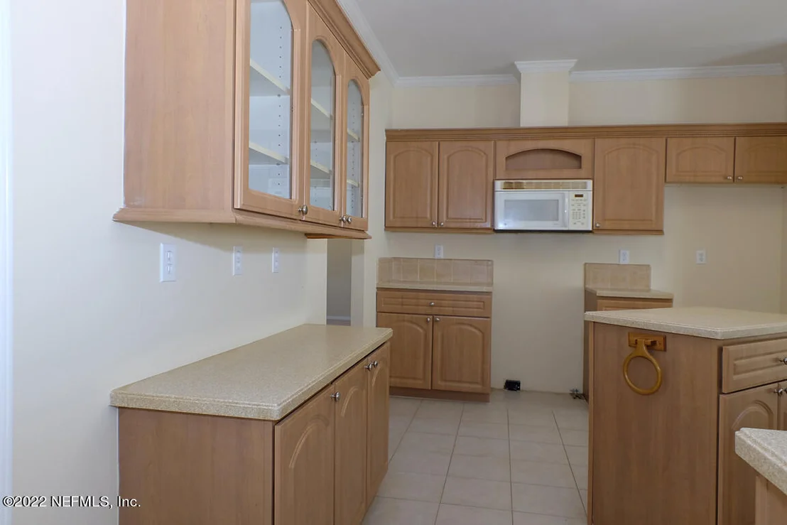 Photo of 121 SEMINOLE Trail