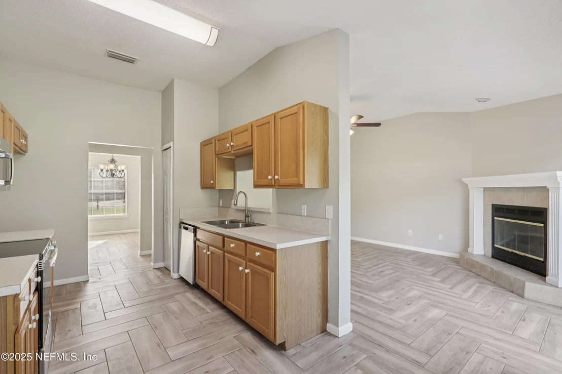 Photo of 861389 WORTHINGTON Drive