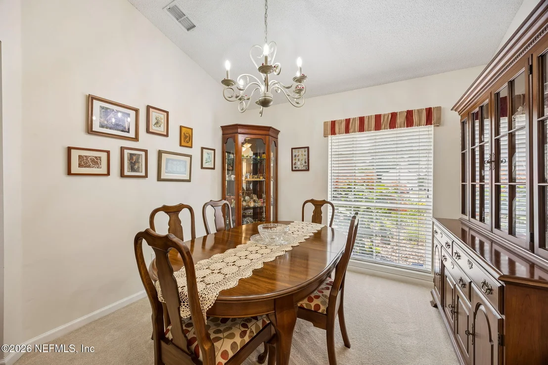 Photo of 3941 DANFORTH Drive W