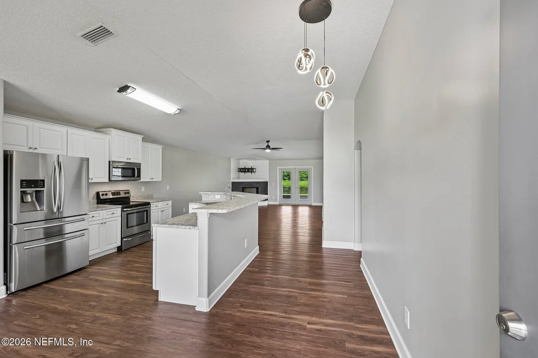 Photo of 51065 BLOOMINGTON Way