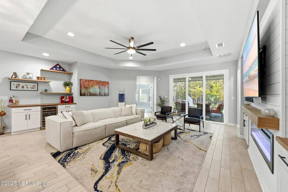 Photo of 49 GOLDEN FERN Drive