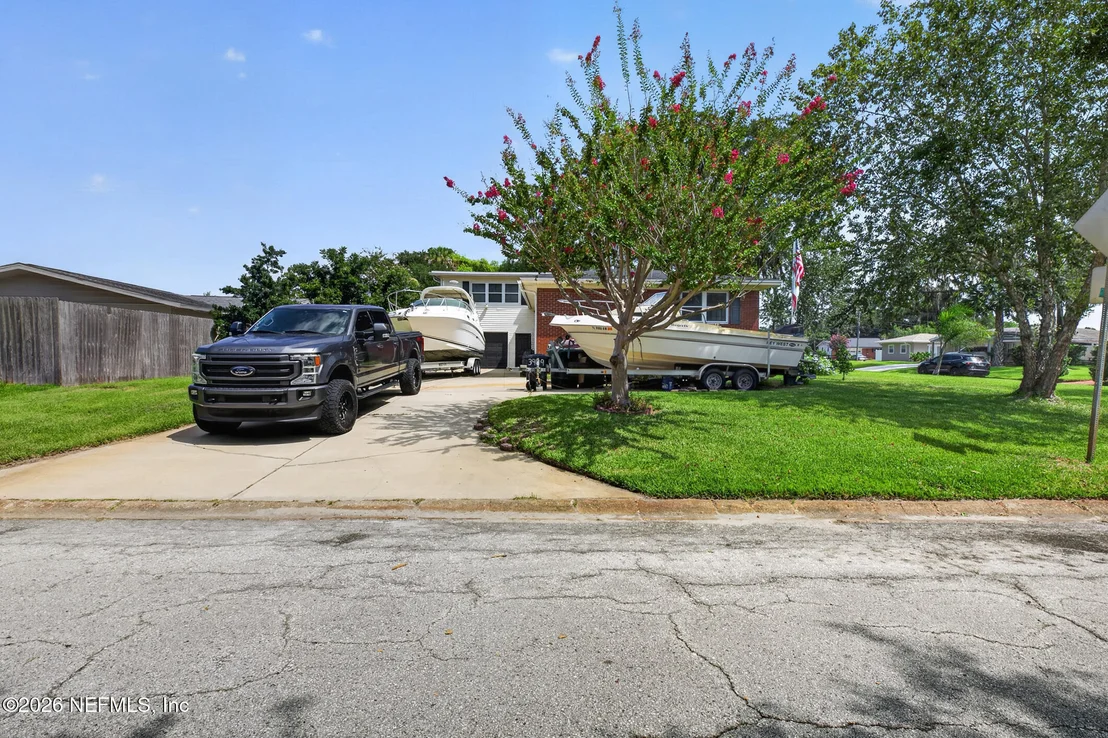 Photo of 3909 SAN BERNADO Drive