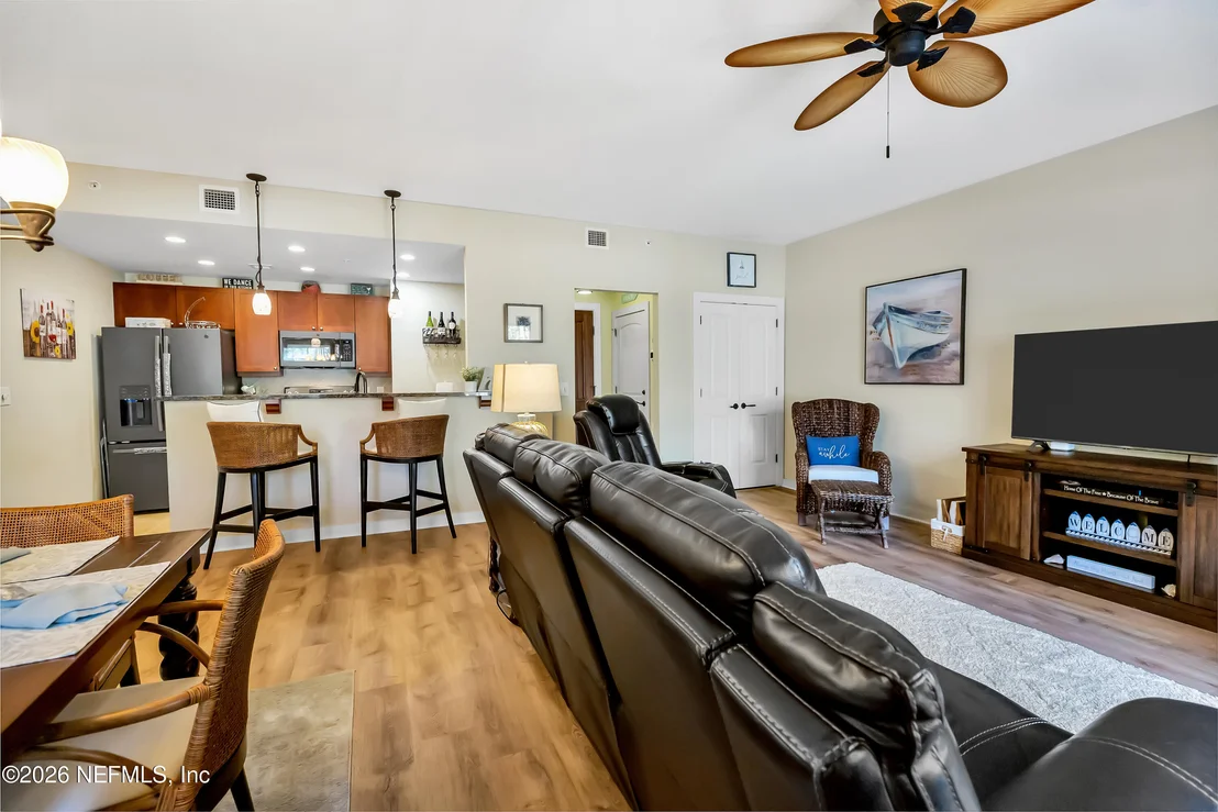 Photo of Unit 103 at 955 REGISTRY Boulevard
