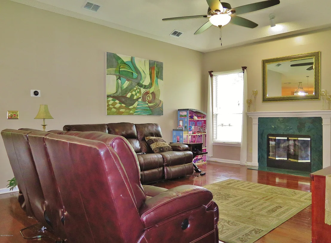 Photo of 12074 SPRING RIDGE Drive