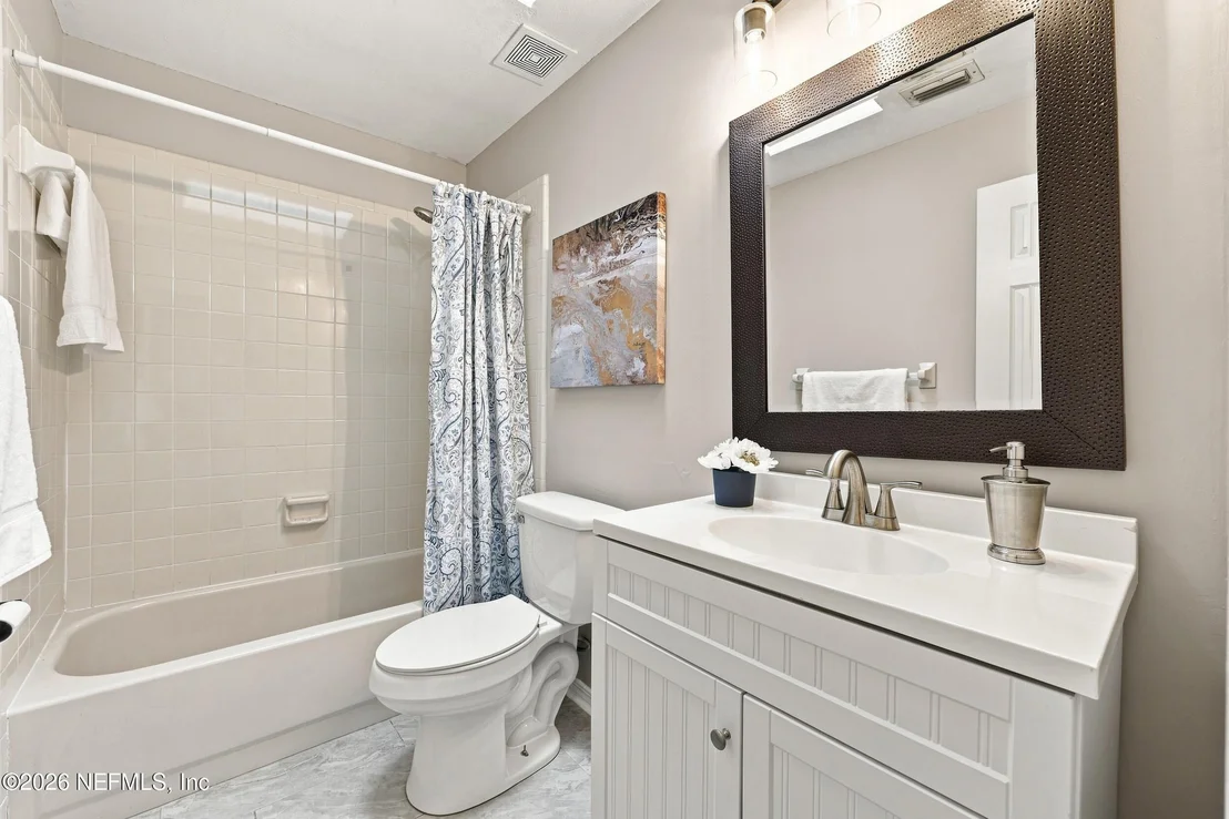 Photo of 1817 HEARTH Street