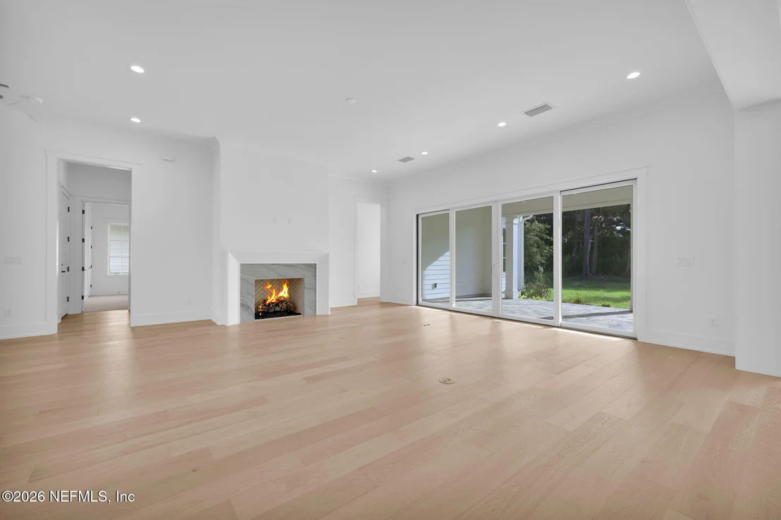 Photo of 605 SHELL RIDGE Lane