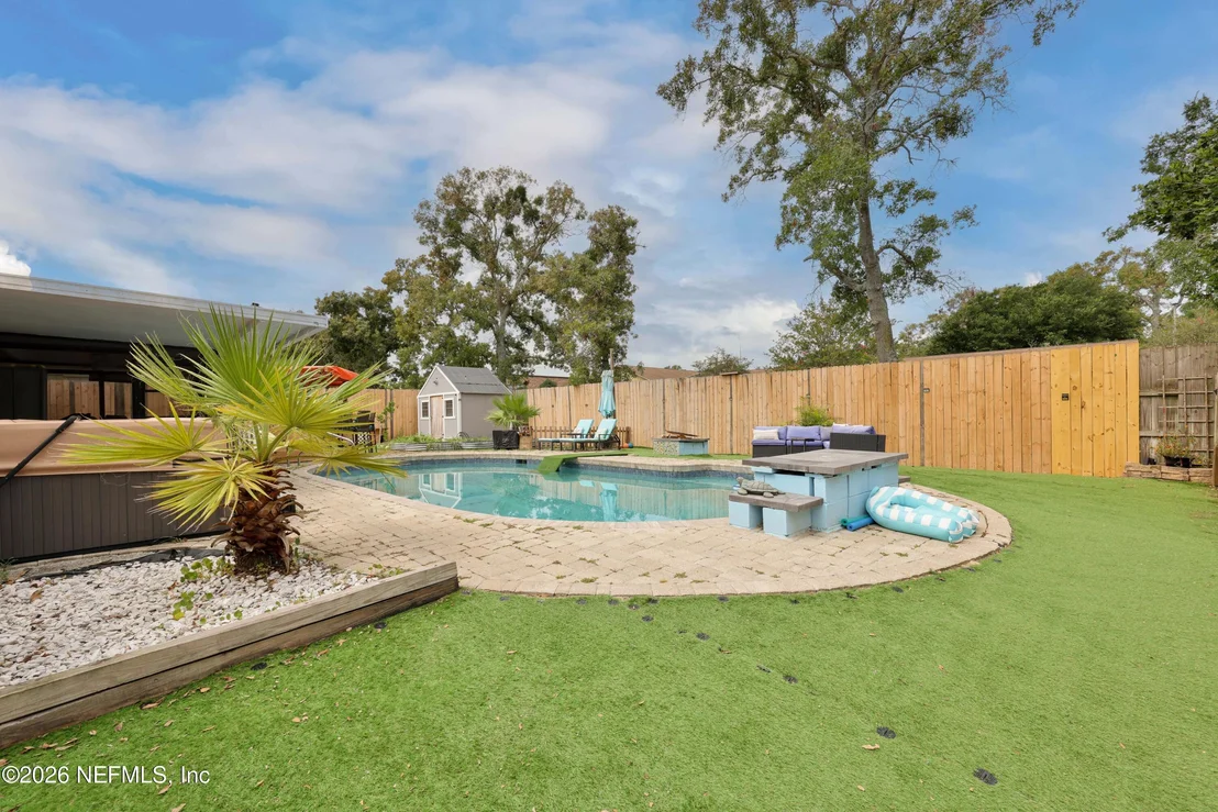 Photo of 2084 BROAD OAK Drive