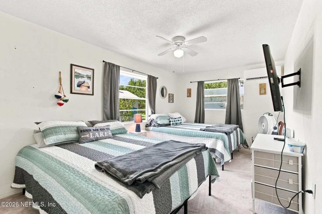 Photo of 920 READ Avenue
