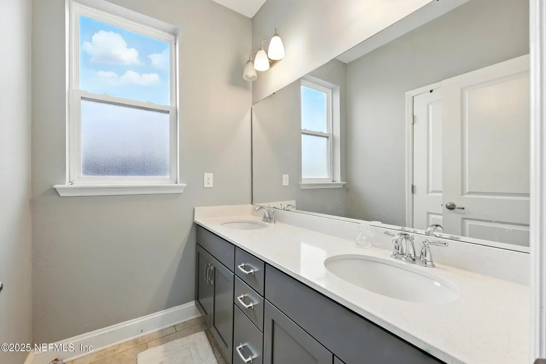 Photo of 474 CONVEX Lane