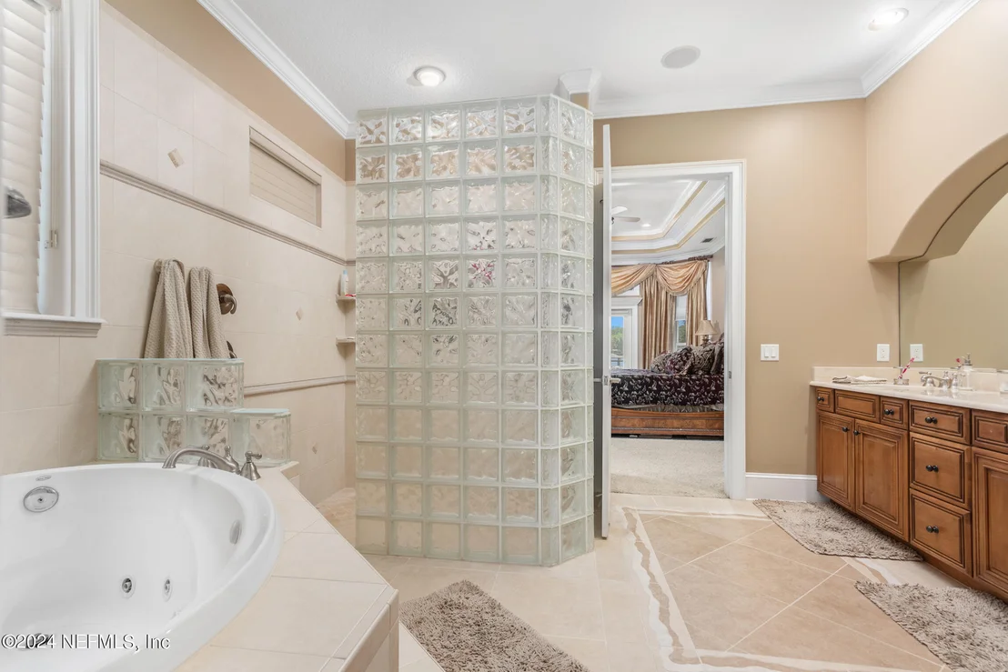 Photo of 1119 CEDAR BAY Road
