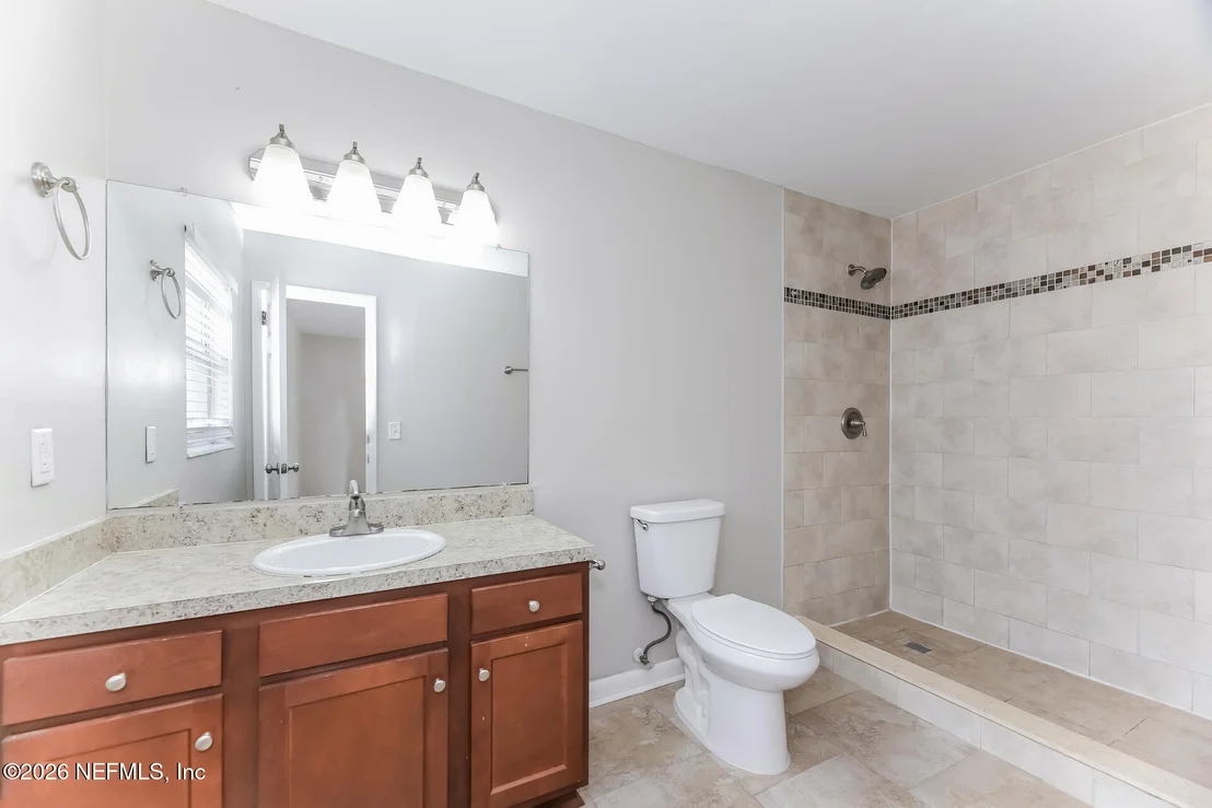 Photo of 8251 VERMANTH Road