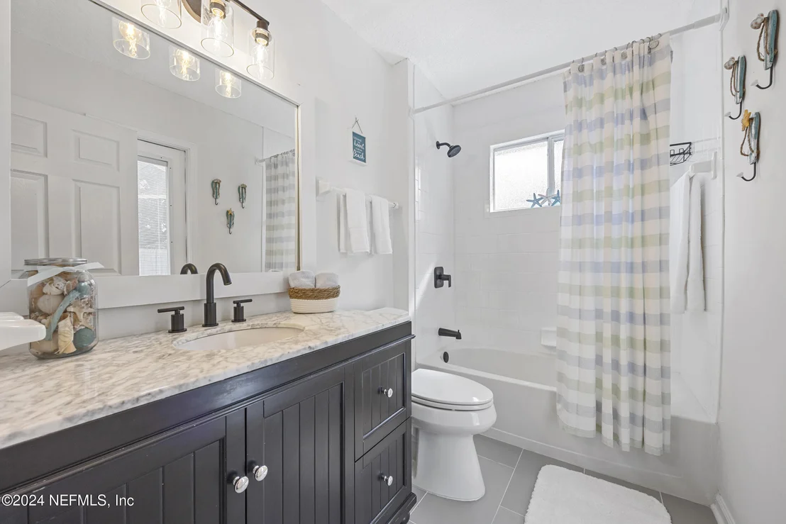 Photo of 5536 DOVER CREST Lane