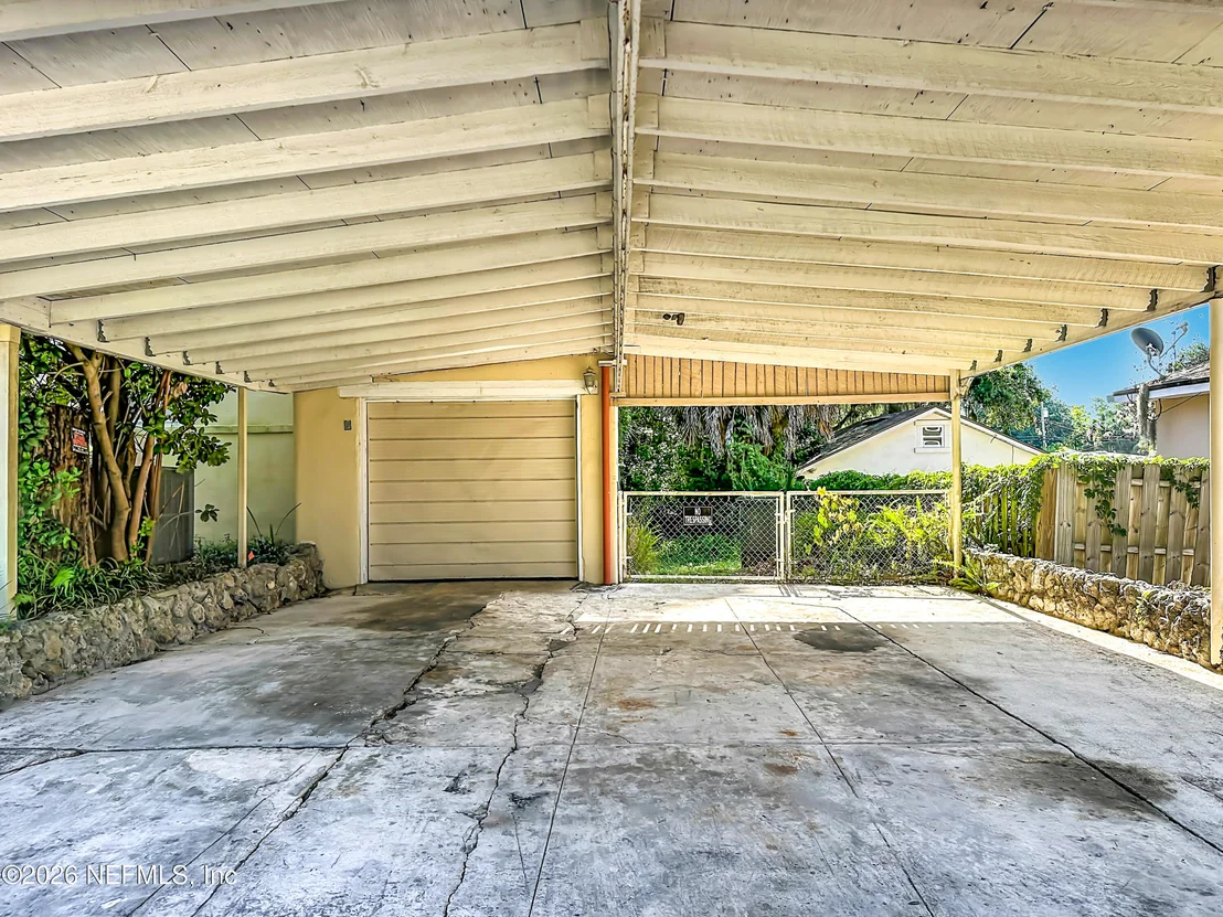 Photo of 3237 BARKLEY Road