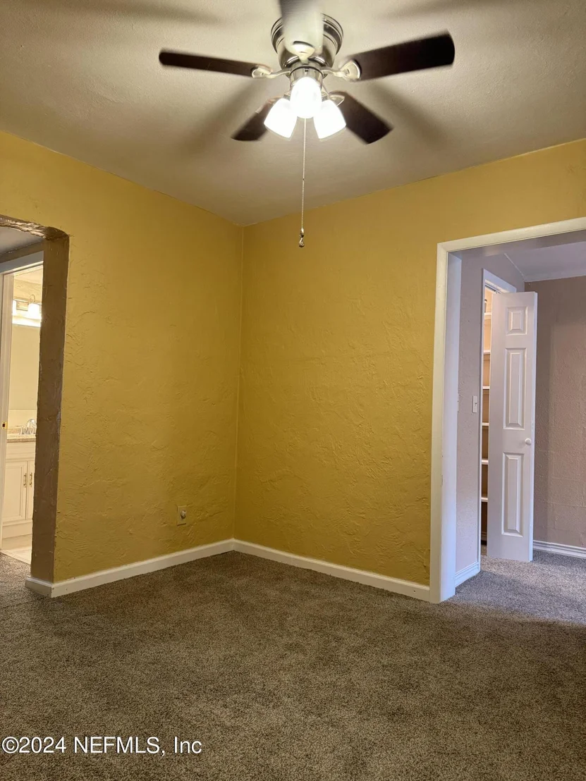 Photo of 3842 RUBY Drive W