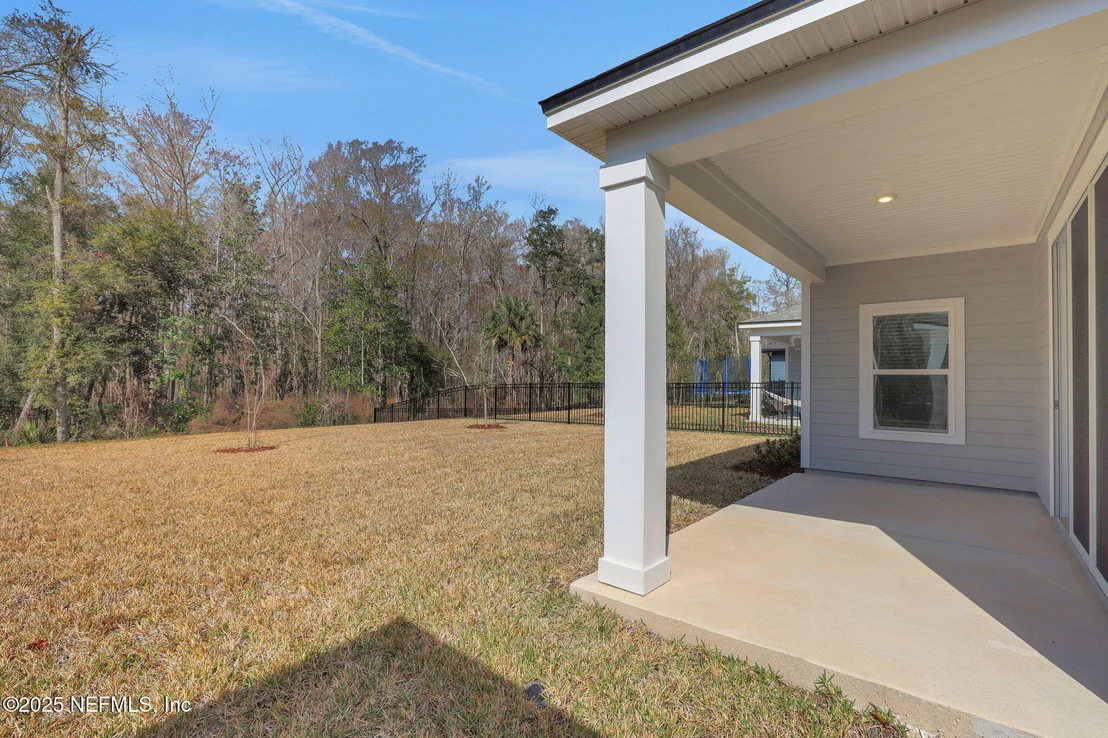 Photo of 486 FARMFIELD Drive