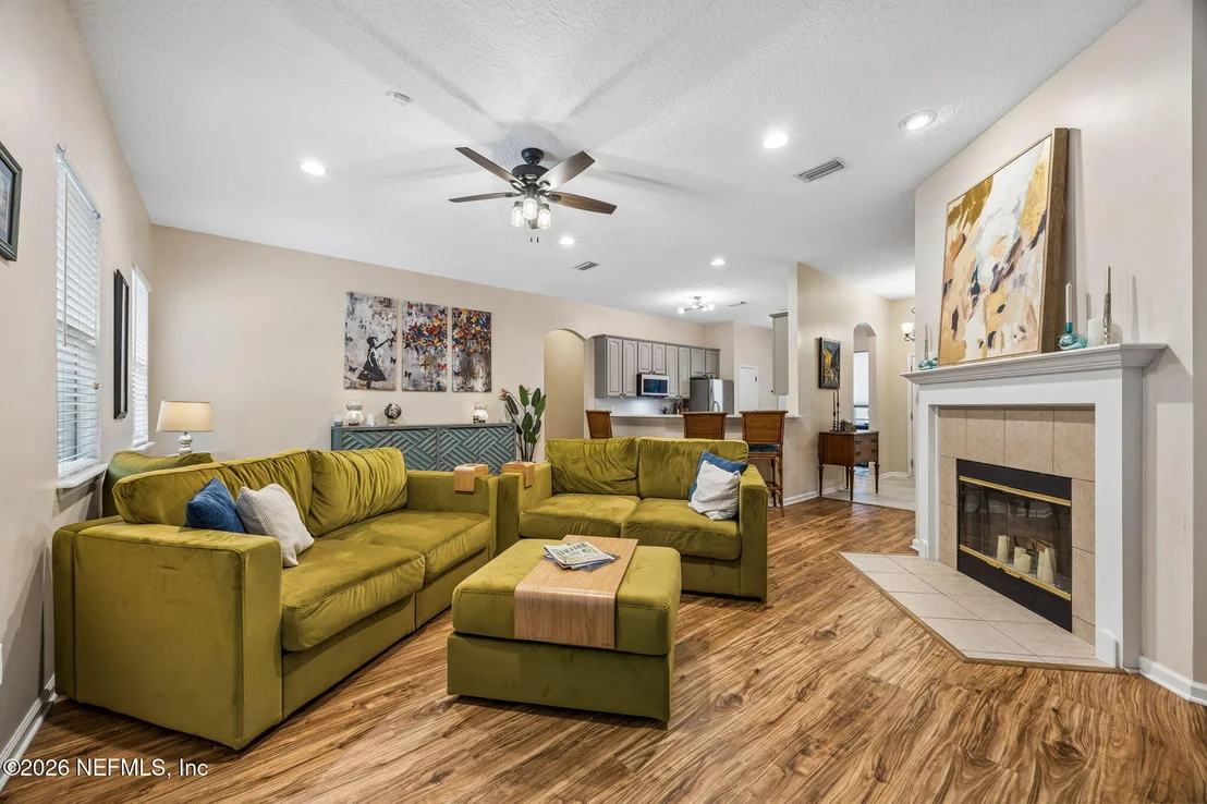 Photo of 3299 WARNELL Drive