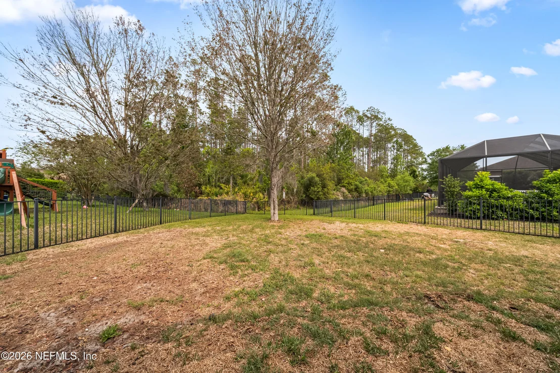 Photo of 341 ASPEN LEAF Drive