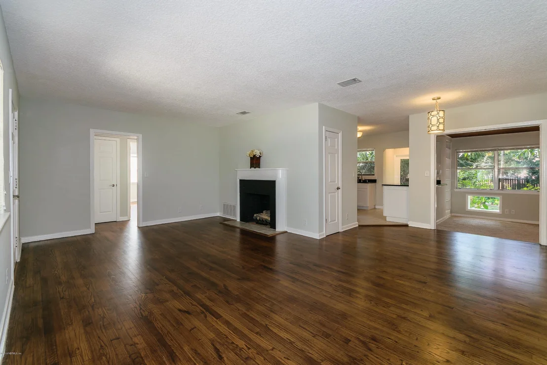 Photo of 6330 WESLEYAN Road