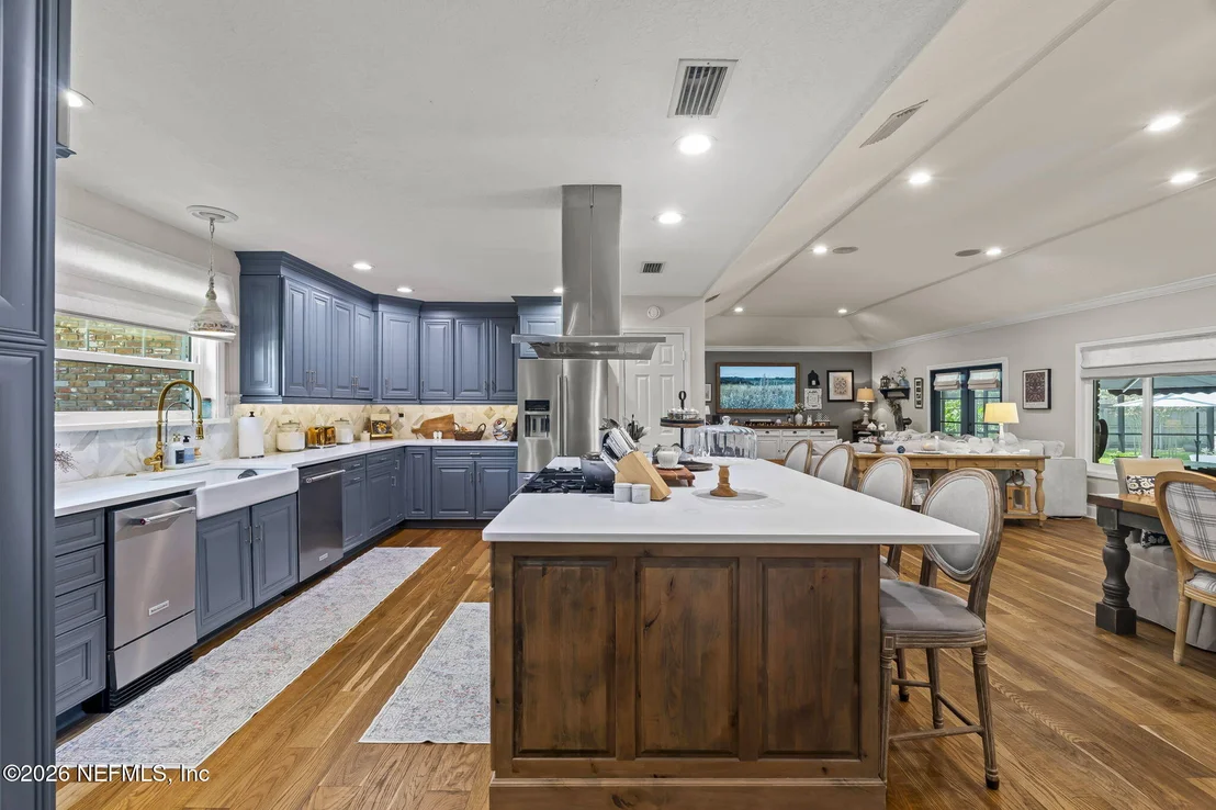 Photo of 8148 BLUE JAY Lane