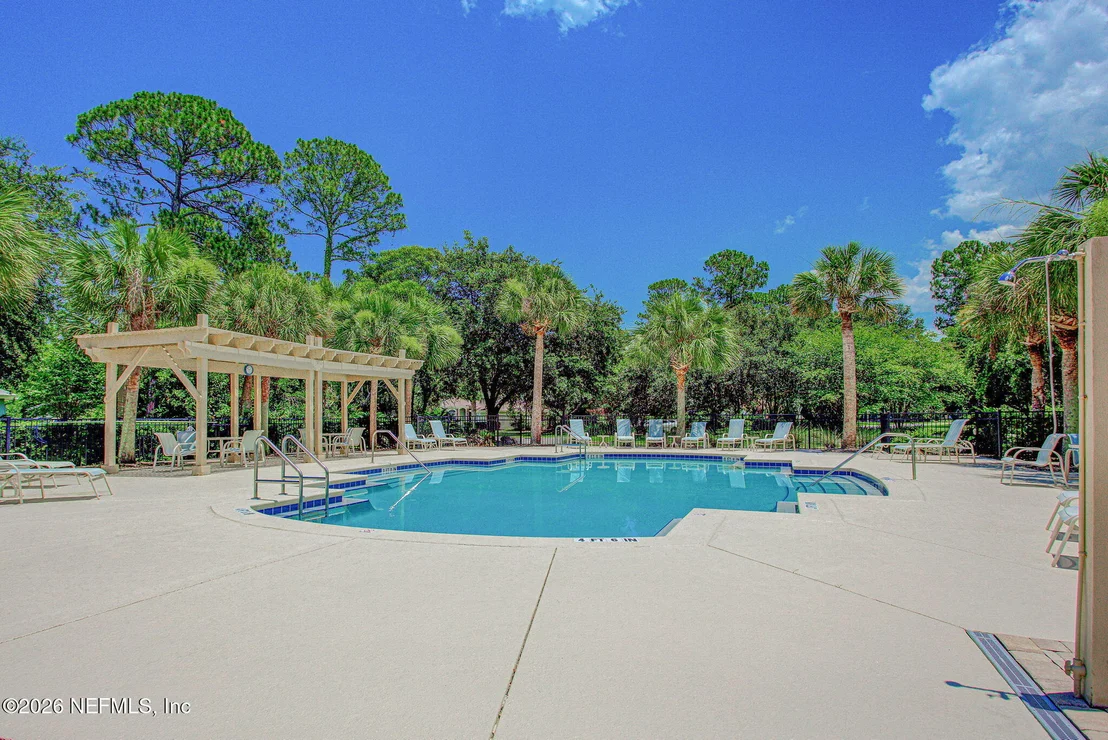 Photo of 132 BOTTLEBRUSH Drive