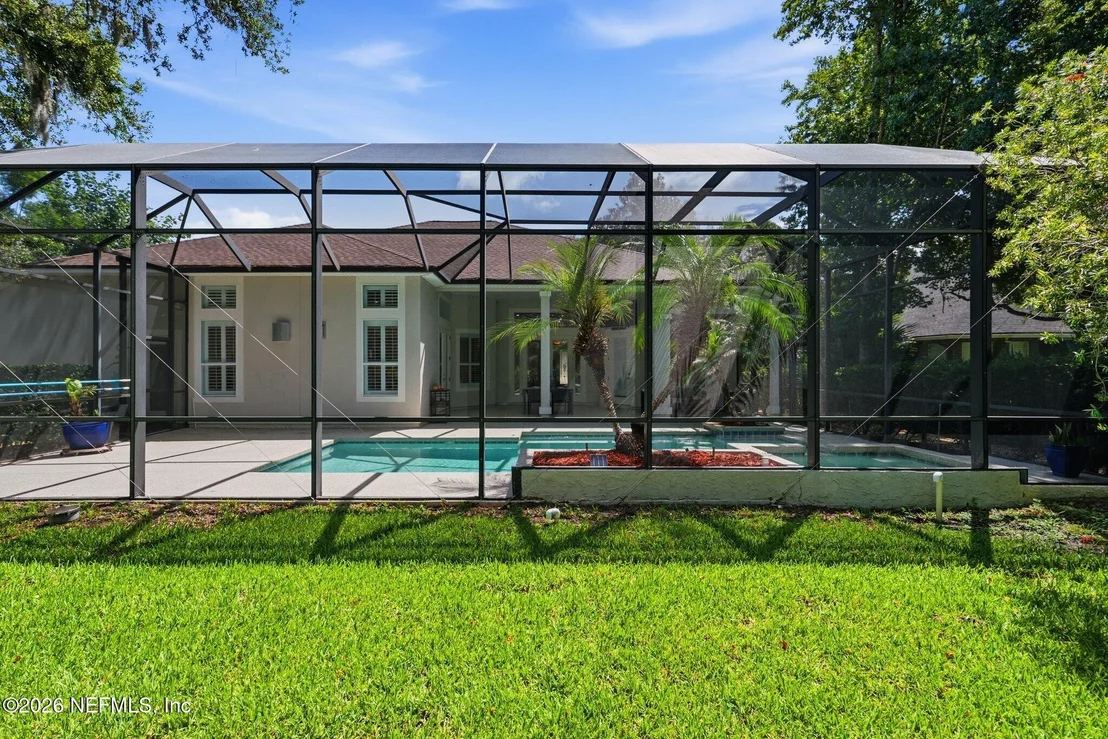 Photo of 215 PARKSIDE Drive