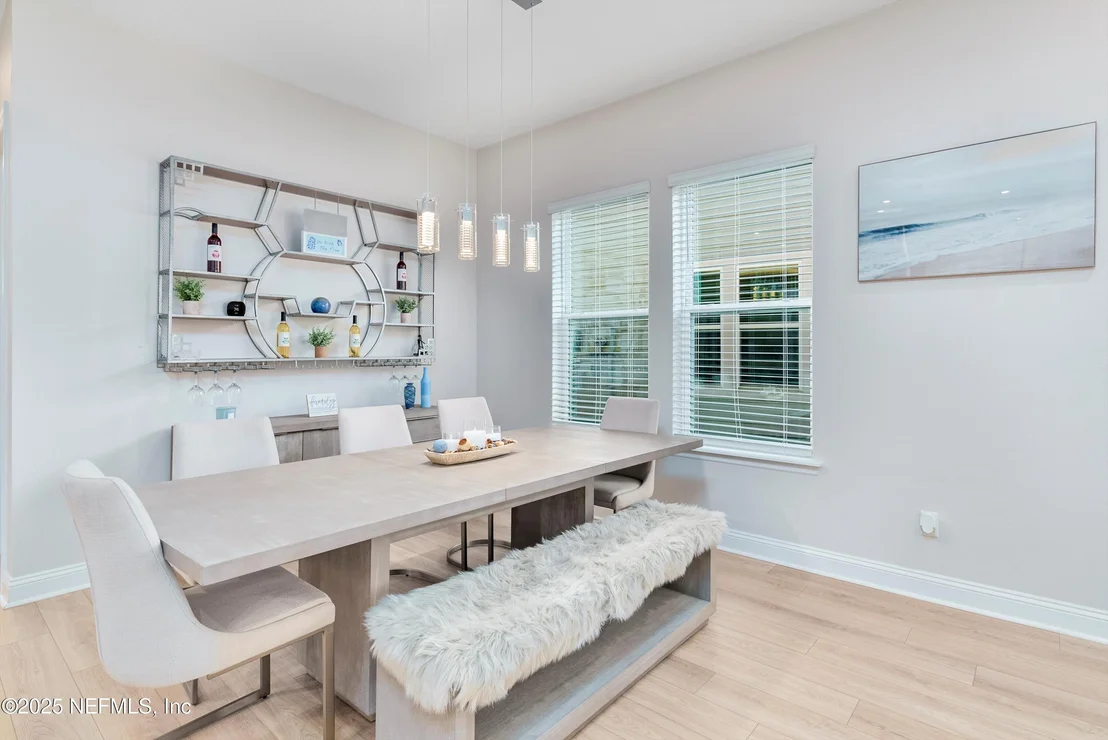 Photo of 231 SILKGRASS Place