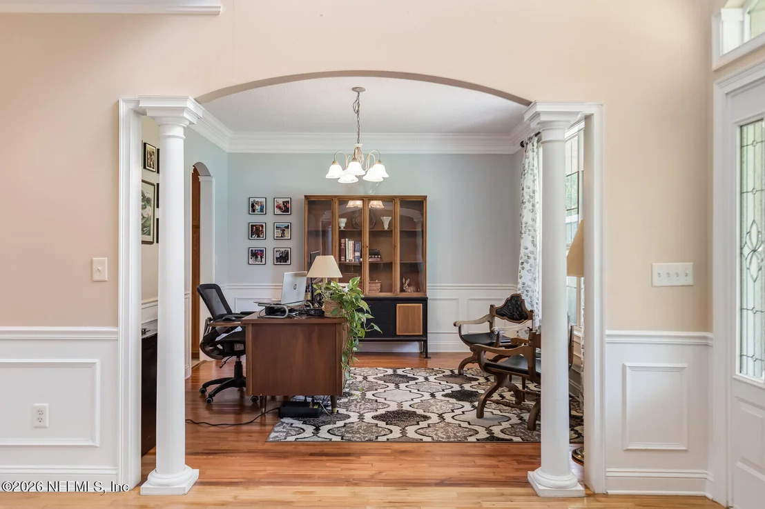 Photo of 46171 SAULS Road